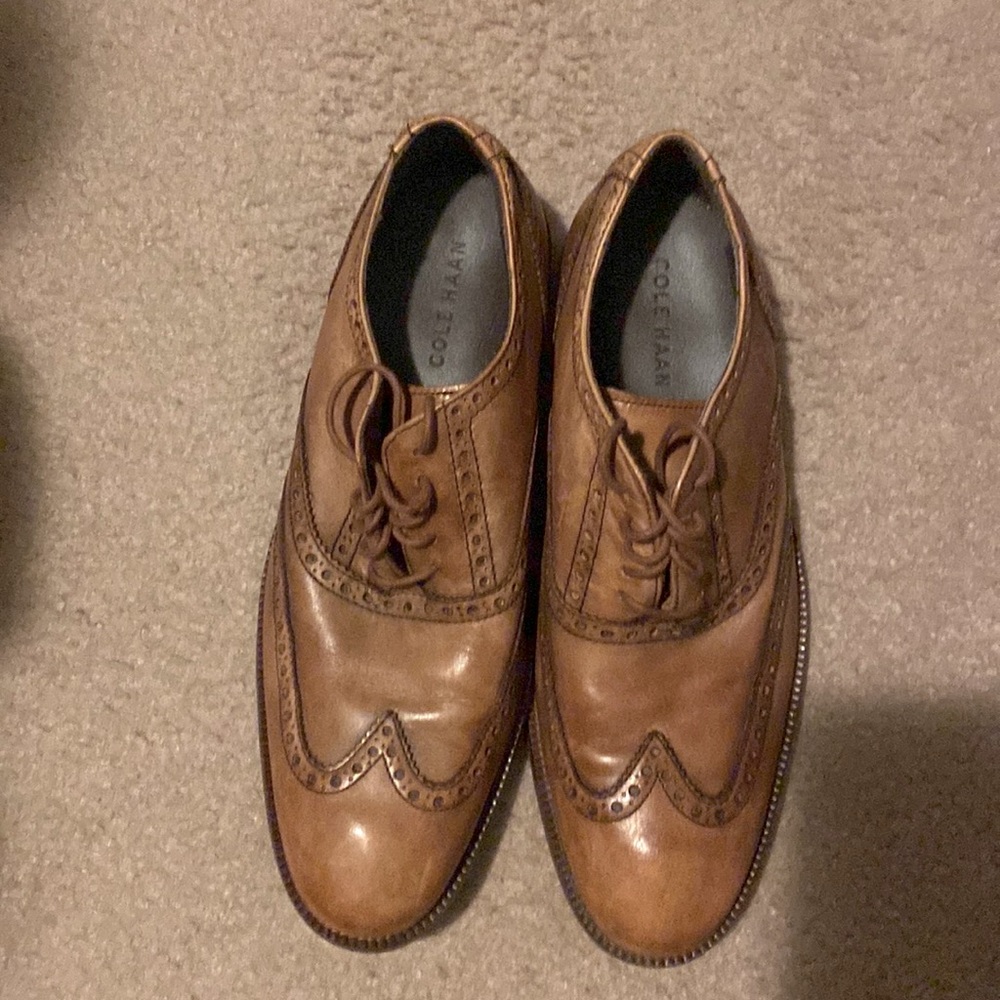 COLE HAAN Men’s Williams Wingtip Oxford British Tan